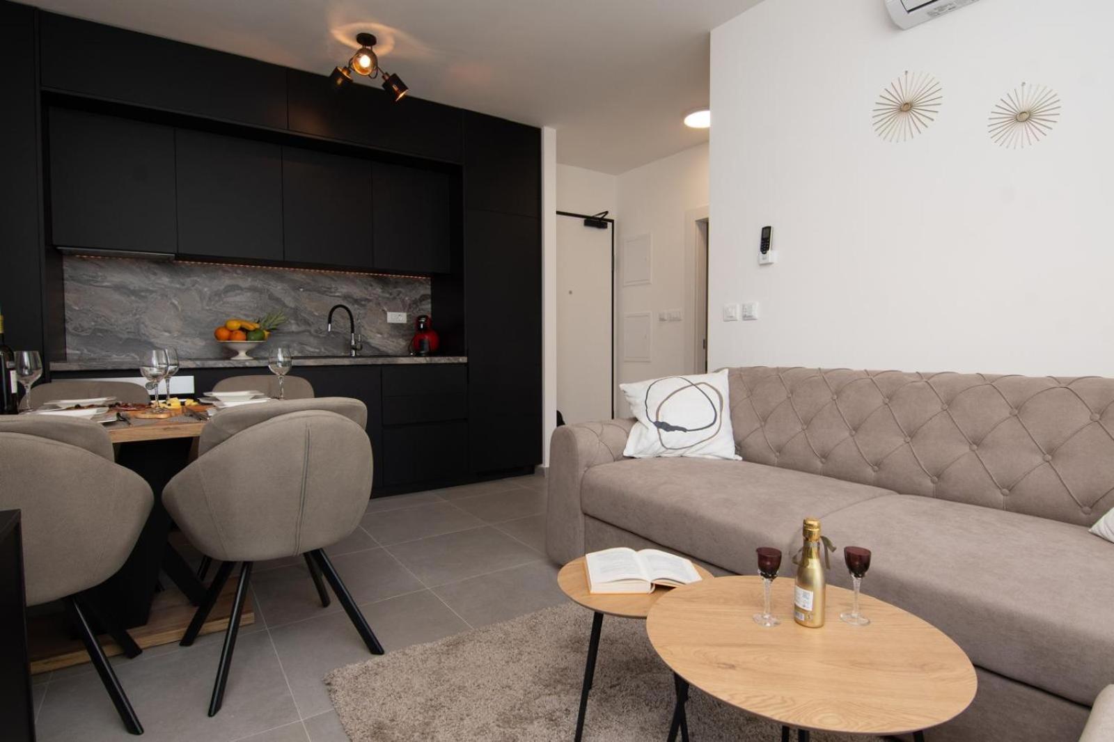Studio Apartman Apollonia سيني المظهر الخارجي الصورة